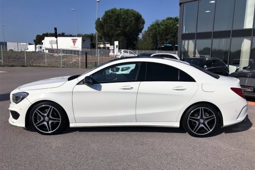 MERCEDES BENZ CLA 220D FASCINATION AMG 7G-TRONIC