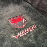 DODGE VIPER SRT-10
