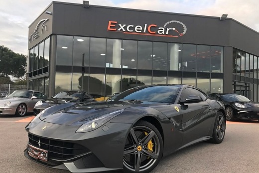 FERRARI F12 BERLINETTA 6.3L V12 DCT 735