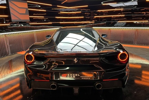 FERRARI 488 GTB