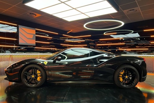 FERRARI 488 GTB