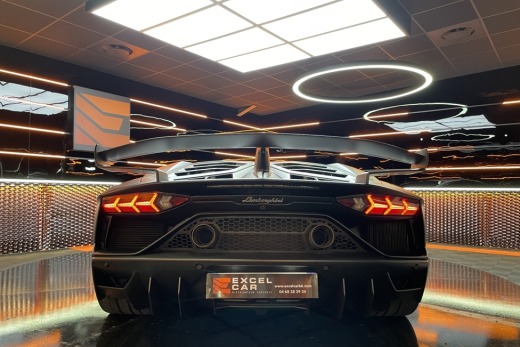 LAMBORGHINI AVENTADOR 6.5L V12 LP770-4 SVJ