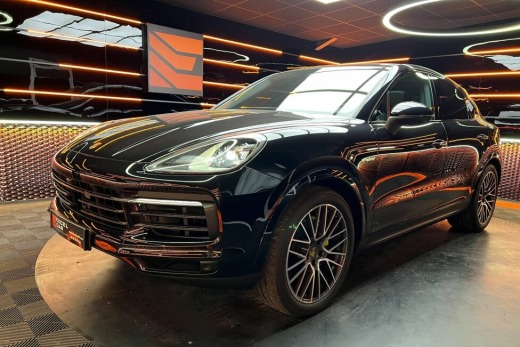 PORSCHE CAYENNE COUPE HYBRIDE 462 TIPTRONIC 8