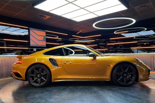 PORSCHE 991 TURBO S EXCLUSIVE SERIES 607CH PDK