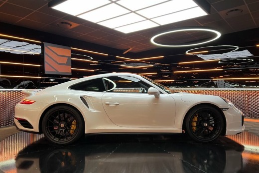 PORSCHE 991 TURBO S COUPE 580CH PDK