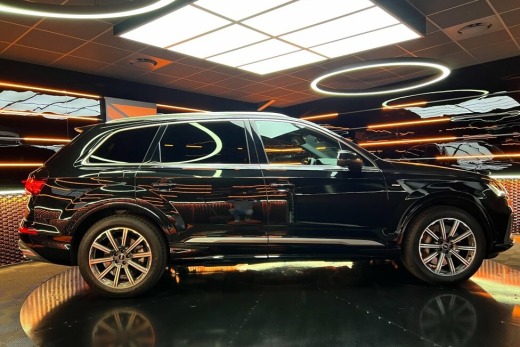 AUDI Q7 55 TFSI E 380CH S-LINE QUATTRO TIPTRONIC 8