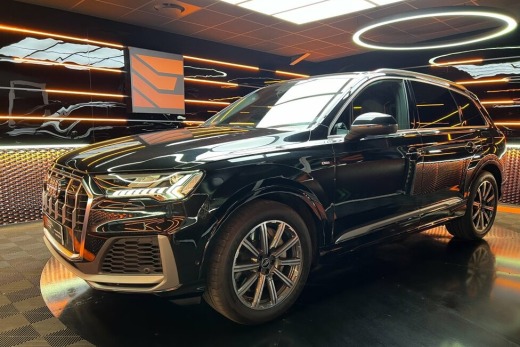 AUDI Q7 55 TFSI E 380CH S-LINE QUATTRO TIPTRONIC 8