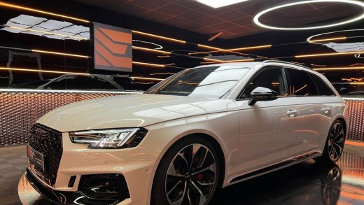 AUDI RS4 AVANT 2.9 TFSI QUATTRO 450