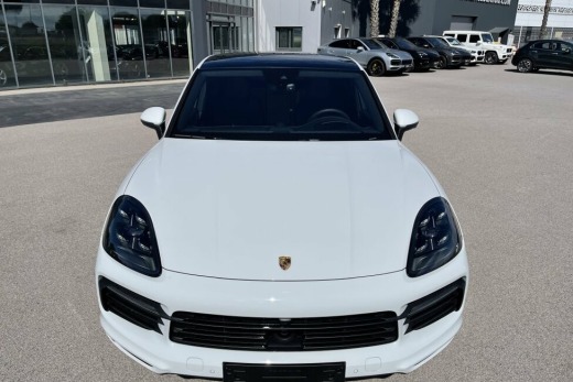 PORSCHE CAYENNE COUPE HYBRIDE 462