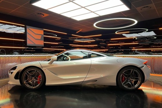 MCLAREN 720S COUPE 4.0L V8 LUXURY