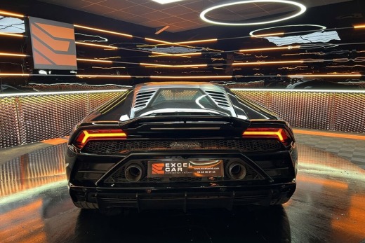LAMBORGHINI HURACAN EVO LP640-4
