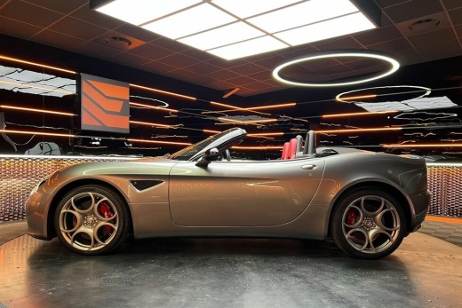 ALFA ROMEO 8C SPIDER 4.7 V8 450