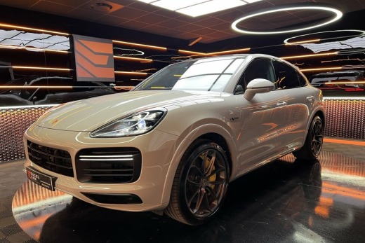 PORSCHE CAYENNE COUPE TURBO S E-HYBRIDE 680 PACK SPORT DE CONCEPTION ALLÉGÉE