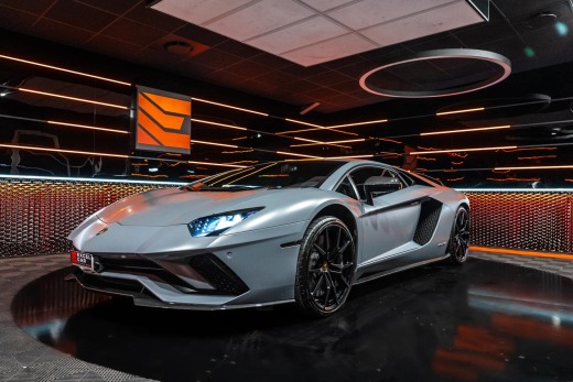 LAMBORGHINI AVENTADOR S COUPE 6.5L V12 740CH
