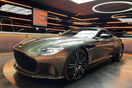ASTON MARTIN DBS VOLANTE 5.2L V12 725CH