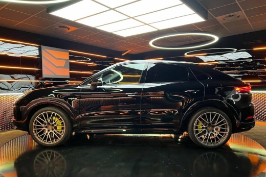 PORSCHE CAYENNE COUPE E-HYBRID 462 TIPTRONIC 8