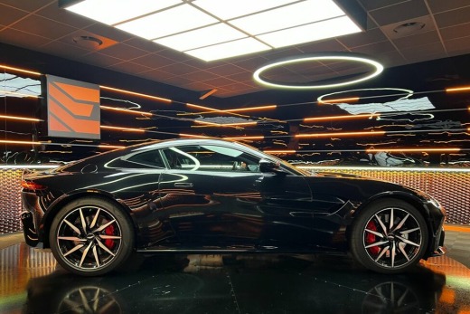 ASTON MARTIN V8 VANTAGE COUPE 4.0L 510CH