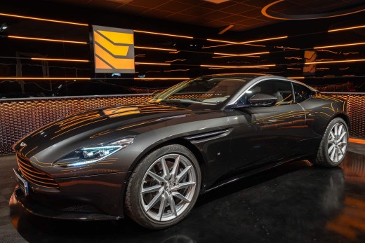 ASTON MARTIN DB11 COUPE V12 TOUCHTRONIC3