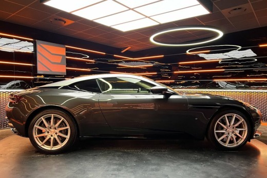 ASTON MARTIN DB11 COUPE V12 TOUCHTRONIC3