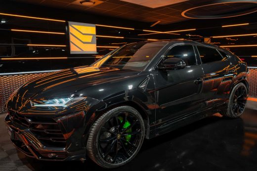 LAMBORGHINI URUS 4.0l V8 650ch