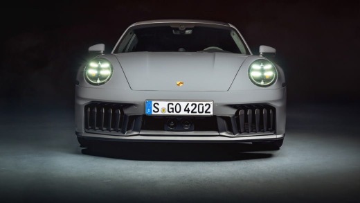PORSCHE&#x20;992.2&#x20;&#x3A;&#x20;L&amp;&#x23;8217&#x3B;HYBRIDATION&#x20;FAIT&#x20;SON&#x20;APPARITION&#x20;&#x21;