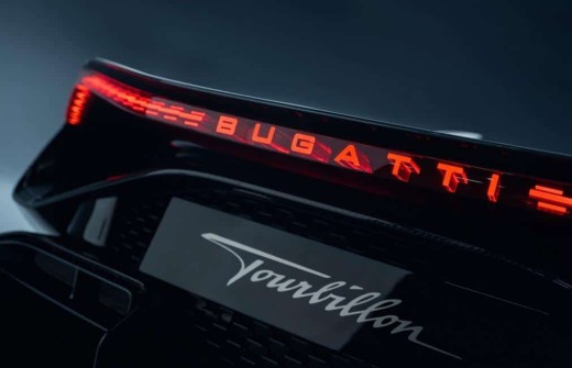 BUGATTI&#x20;TOURBILLON&#x20;&#x3A;&#x20;UN&#x20;V16&#x20;HYBRIDE&#x20;DE&#x20;1800&#x20;CH&#x20;&#x21;