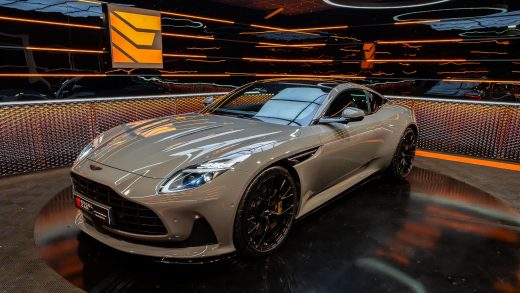 ASTON MARTIN DB12 4.0l V8 680 BVA8