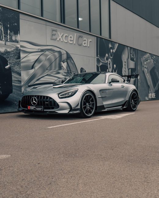 MERCEDES&#x20;AMG&#x20;GT&#x20;Black&#x20;Series&#x20;&#x3A;&#x20;Une&#x20;voiture&#x20;de&#x20;course&#x20;pour&#x20;la&#x20;route