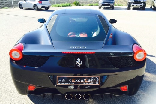 FERRARI 458 ITALIA