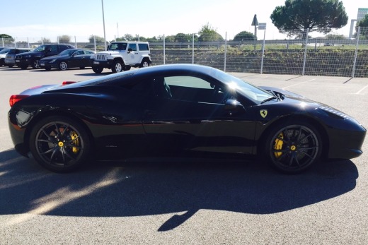 FERRARI 458 ITALIA