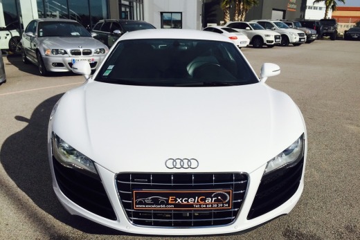 AUDI R8 V10 5.2L FSI 525 QUATTRO R-TRONIC