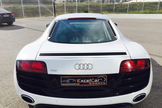 AUDI R8 V10 5.2L FSI 525 QUATTRO R-TRONIC